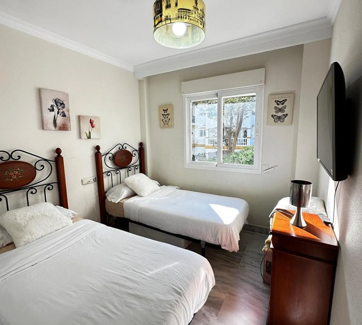 Spacious Apartment Near Puerto Banus Marbella Spanyolország